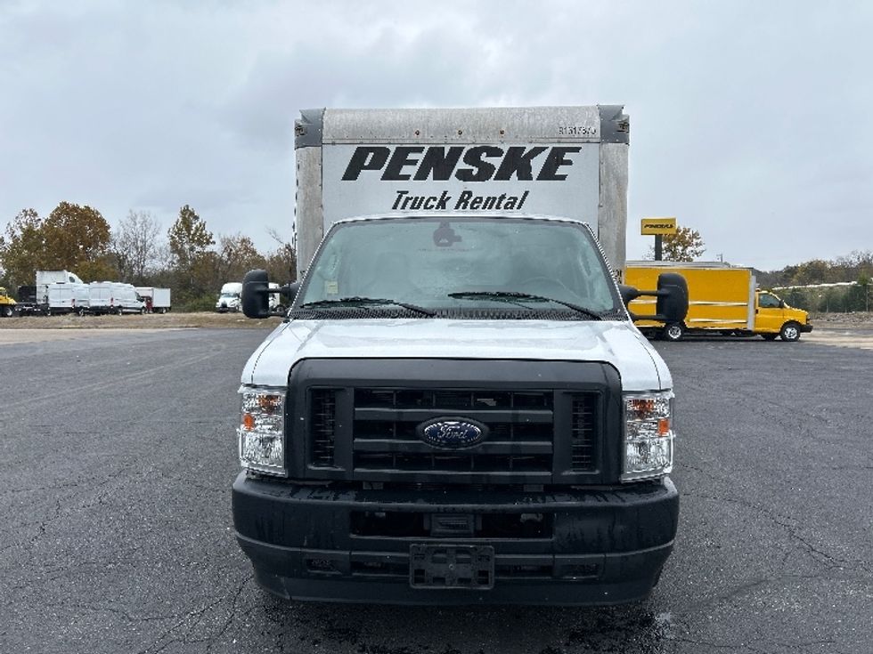 Light Duty Box Truck-Light and Medium Duty Trucks-Ford-2021-E350-Richmond-VA-106,679\n\t\tmiles-$ 29,500 - Image 2