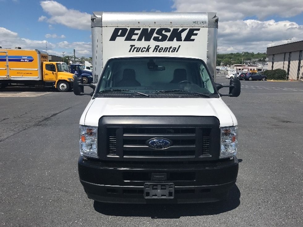 Light Duty Box Truck-Light and Medium Duty Trucks-Ford-2021-E350-Richmond-VA-87,012\n\t\tmiles-$ 31,250 - Image 2