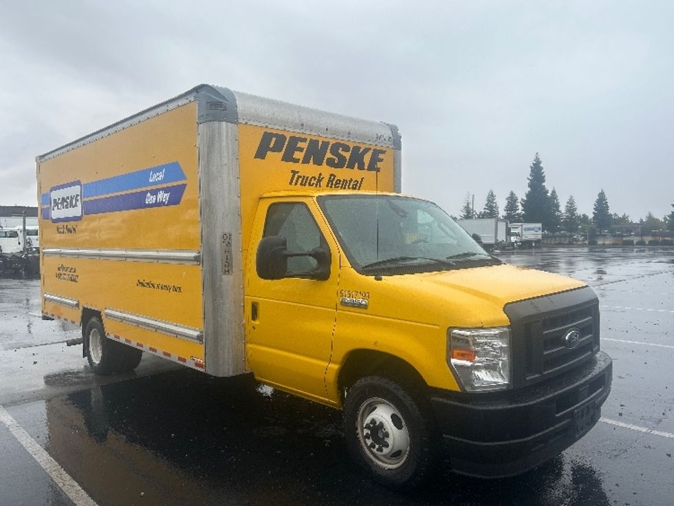 Light Duty Box Truck-Light and Medium Duty Trucks-Ford-2021-E350-Sacramento-CA-114,043\n\t\tmiles-$ 23,500 - Image 1
