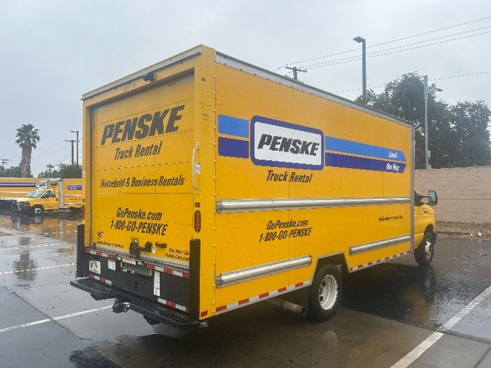Light Duty Box Truck-Light and Medium Duty Trucks-Ford-2021-E350-Sacramento-CA-114,043\n\t\tmiles-$ 23,500 - Image 13
