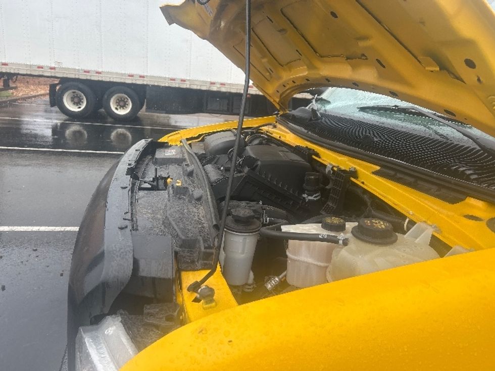 Light Duty Box Truck-Light and Medium Duty Trucks-Ford-2021-E350-Sacramento-CA-114,043\n\t\tmiles-$ 23,500 - Image 24