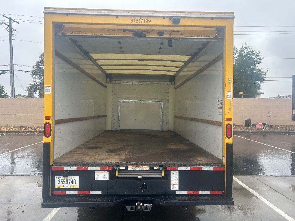 Light Duty Box Truck-Light and Medium Duty Trucks-Ford-2021-E350-Sacramento-CA-114,043\n\t\tmiles-$ 23,500 - Image 8