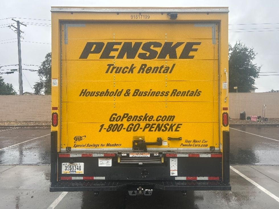 Light Duty Box Truck-Light and Medium Duty Trucks-Ford-2021-E350-Sacramento-CA-114,043\n\t\tmiles-$ 23,500 - Image 9