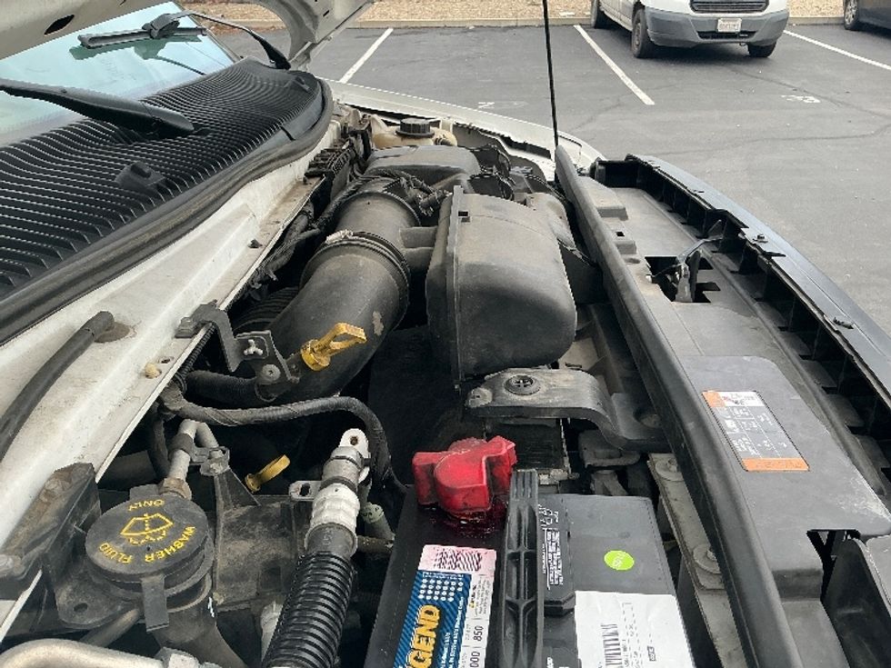 Light Duty Box Truck-Light and Medium Duty Trucks-Ford-2021-E350-Sacramento-CA-128,161\n\t\tmiles-$ 26,250 - Image 23