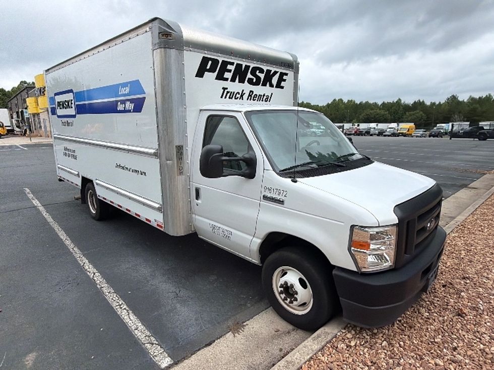 Light Duty Box Truck-Light and Medium Duty Trucks-Ford-2021-E350-San Antonio-TX-105,094\n\t\tmiles-$ 27,000 - Image 1