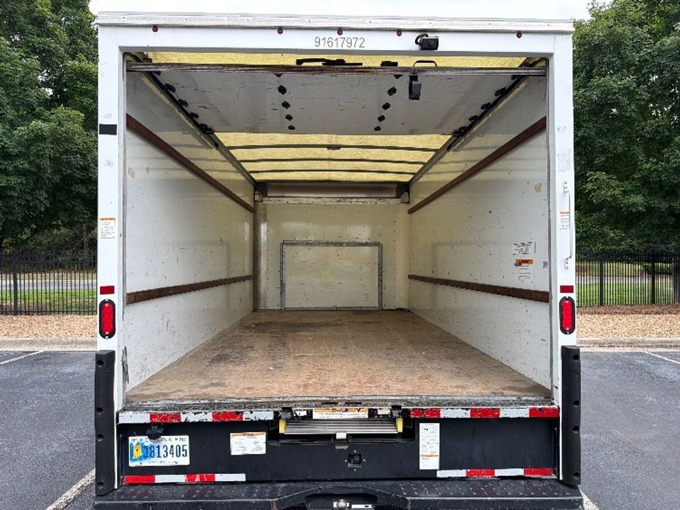 Light Duty Box Truck-Light and Medium Duty Trucks-Ford-2021-E350-San Antonio-TX-105,094\n\t\tmiles-$ 27,000 - Image 8