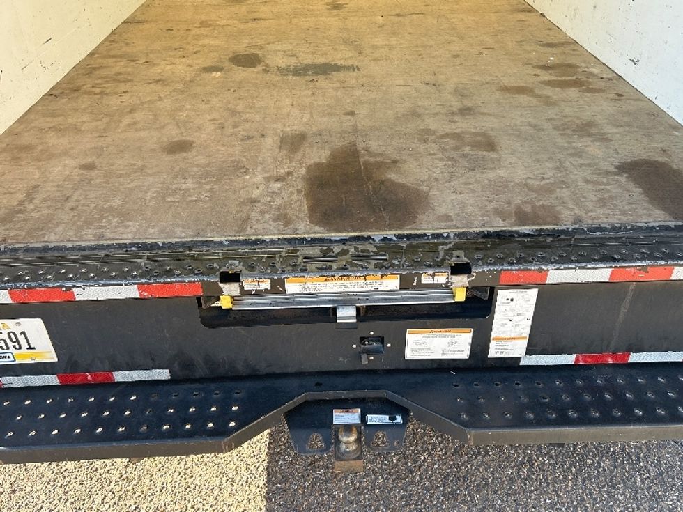 Light Duty Box Truck-Light and Medium Duty Trucks-Ford-2021-E350-San Antonio-TX-105,571\n\t\tmiles-$ 27,750 - Image 9