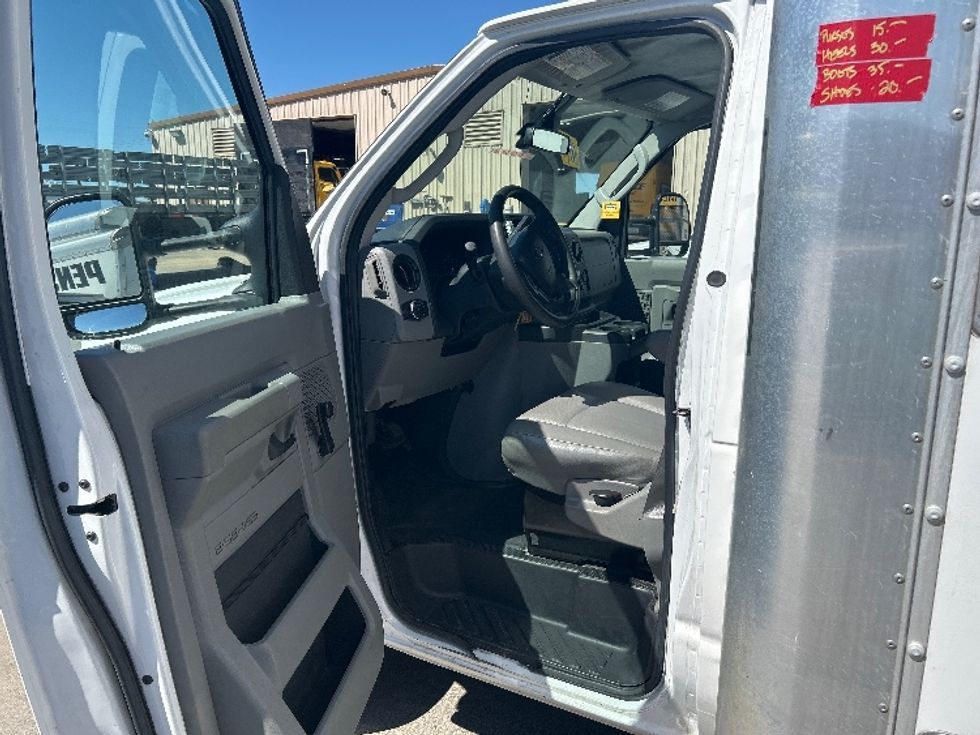 Light Duty Box Truck-Light and Medium Duty Trucks-Ford-2021-E350-Santa Maria-CA-107,683\n\t\tmiles-$ 27,750 - Image 16