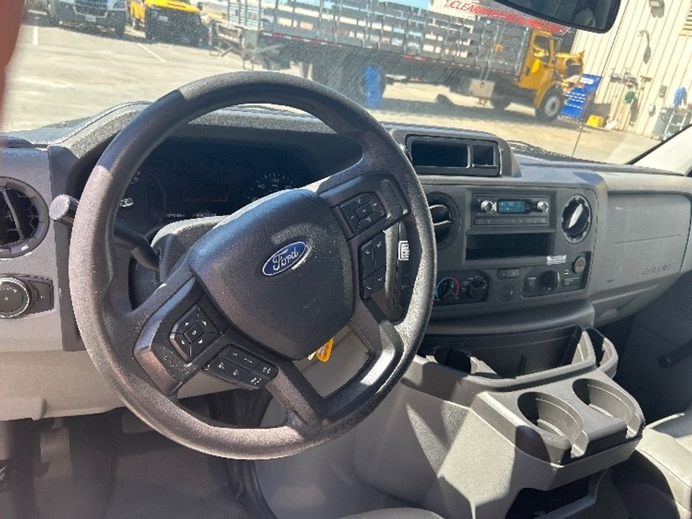 Light Duty Box Truck-Light and Medium Duty Trucks-Ford-2021-E350-Santa Maria-CA-107,683\n\t\tmiles-$ 27,750 - Image 18