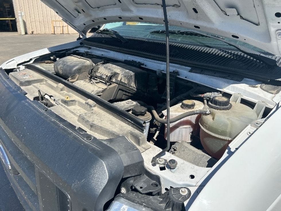 Light Duty Box Truck-Light and Medium Duty Trucks-Ford-2021-E350-Santa Maria-CA-107,683\n\t\tmiles-$ 27,750 - Image 24