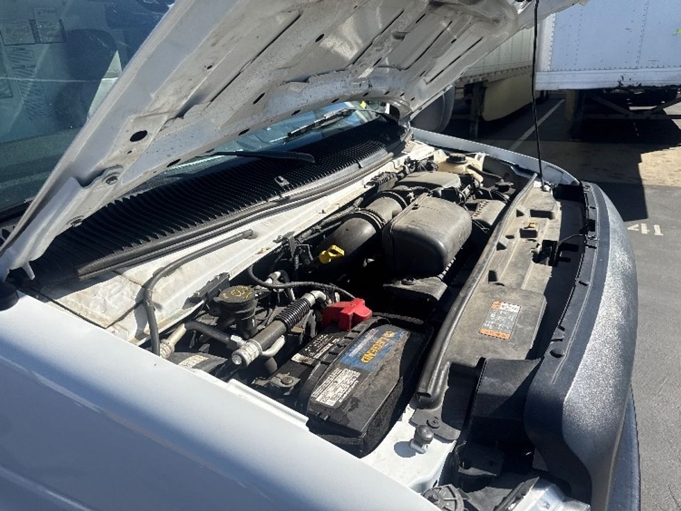 Light Duty Box Truck-Light and Medium Duty Trucks-Ford-2021-E350-Sun Valley-CA-121,582\n\t\tmiles-$ 27,250 - Image 23