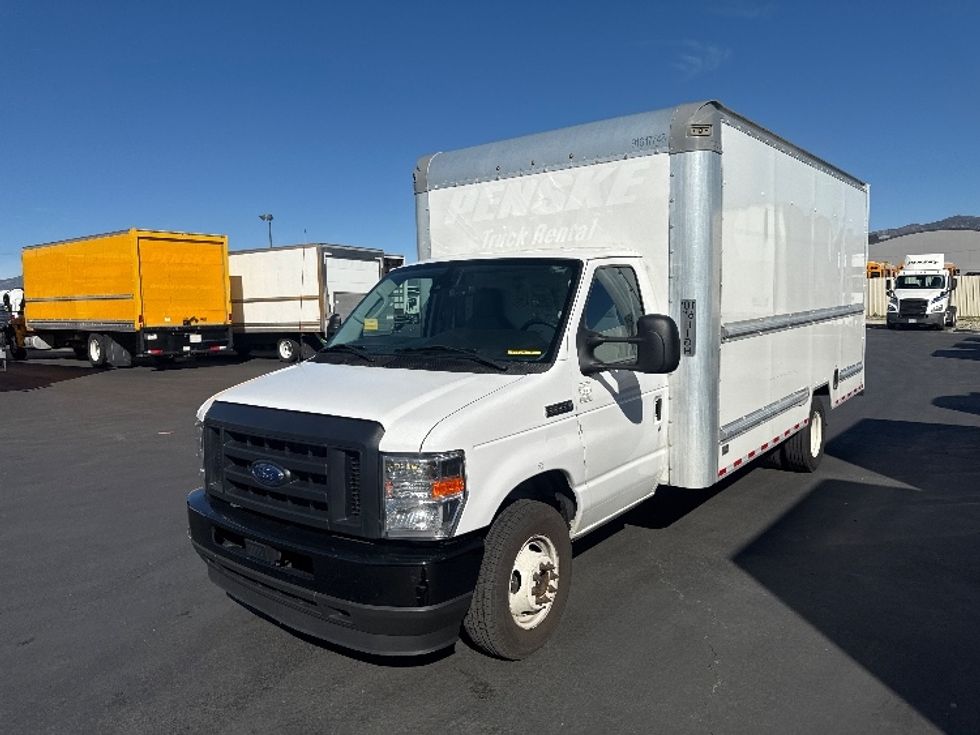 Light Duty Box Truck-Light and Medium Duty Trucks-Ford-2021-E350-Sun Valley-CA-121,582\n\t\tmiles-$ 27,250 - Image 3