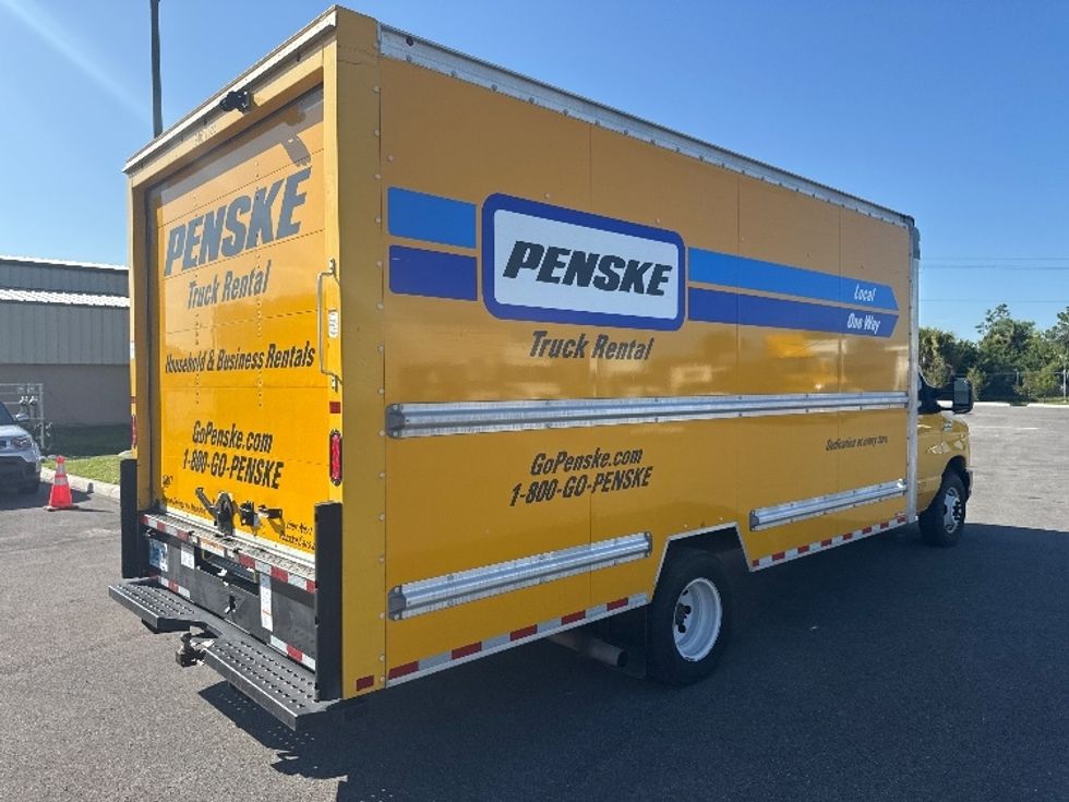 Light Duty Box Truck-Light and Medium Duty Trucks-Ford-2021-E350-Tampa-FL-72,115\n\t\tmiles-$ 28,750 - Image 13