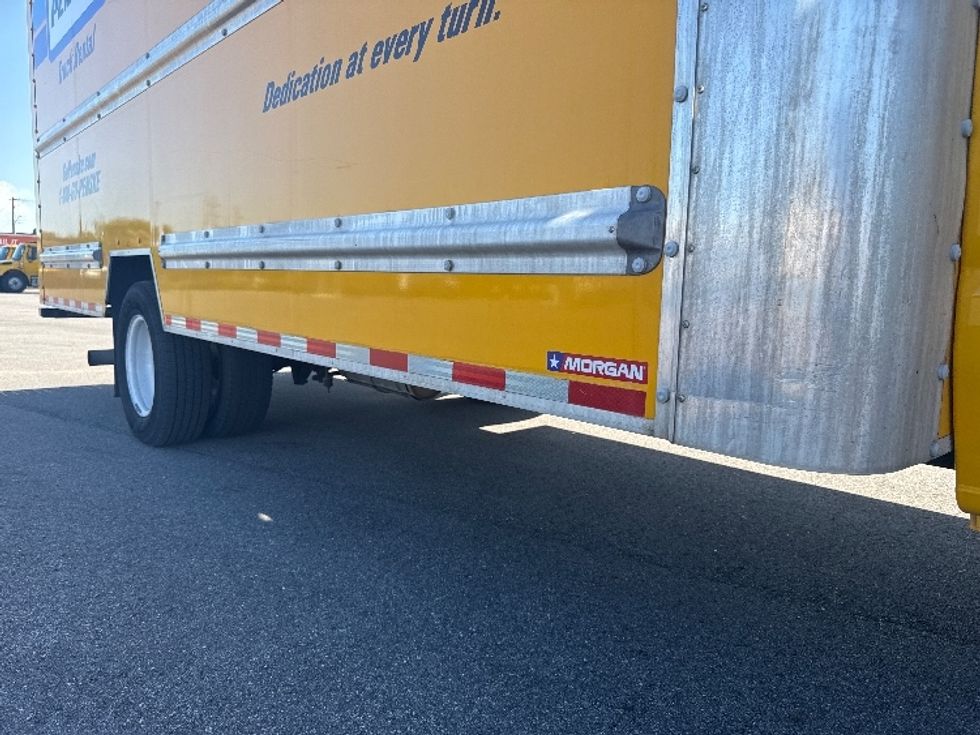 Light Duty Box Truck-Light and Medium Duty Trucks-Ford-2021-E350-Tampa-FL-72,115\n\t\tmiles-$ 28,750 - Image 14