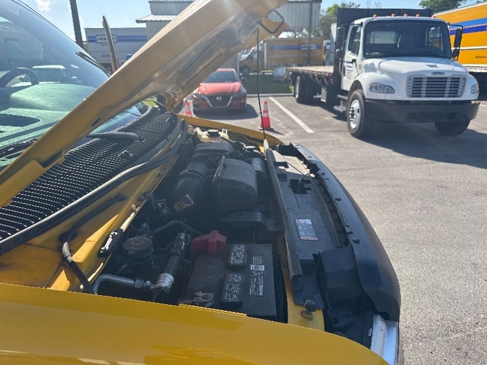 Light Duty Box Truck-Light and Medium Duty Trucks-Ford-2021-E350-Tampa-FL-72,115\n\t\tmiles-$ 28,750 - Image 22