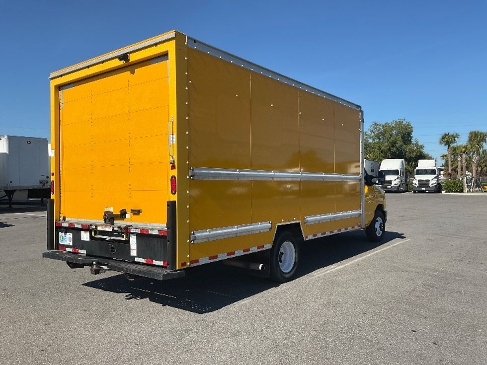 Light Duty Box Truck-Light and Medium Duty Trucks-Ford-2021-E350-Tampa-FL-76,721\n\t\tmiles-$ 30,000 - Image 13