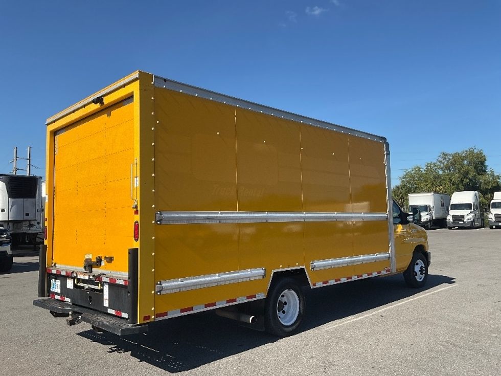 Light Duty Box Truck-Light and Medium Duty Trucks-Ford-2021-E350-Tampa-FL-76,721\n\t\tmiles-$ 30,000 - Image 6