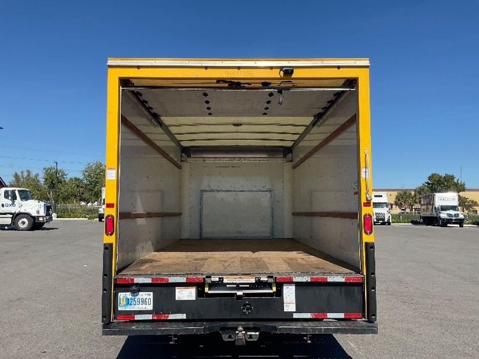 Light Duty Box Truck-Light and Medium Duty Trucks-Ford-2021-E350-Tampa-FL-76,721\n\t\tmiles-$ 30,000 - Image 8