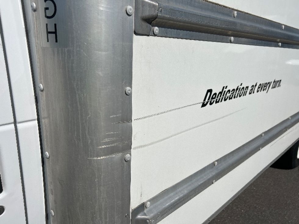 Light Duty Box Truck-Light and Medium Duty Trucks-Ford-2021-E350-Tampa-FL-90,352\n\t\tmiles-$ 31,000 - Image 25