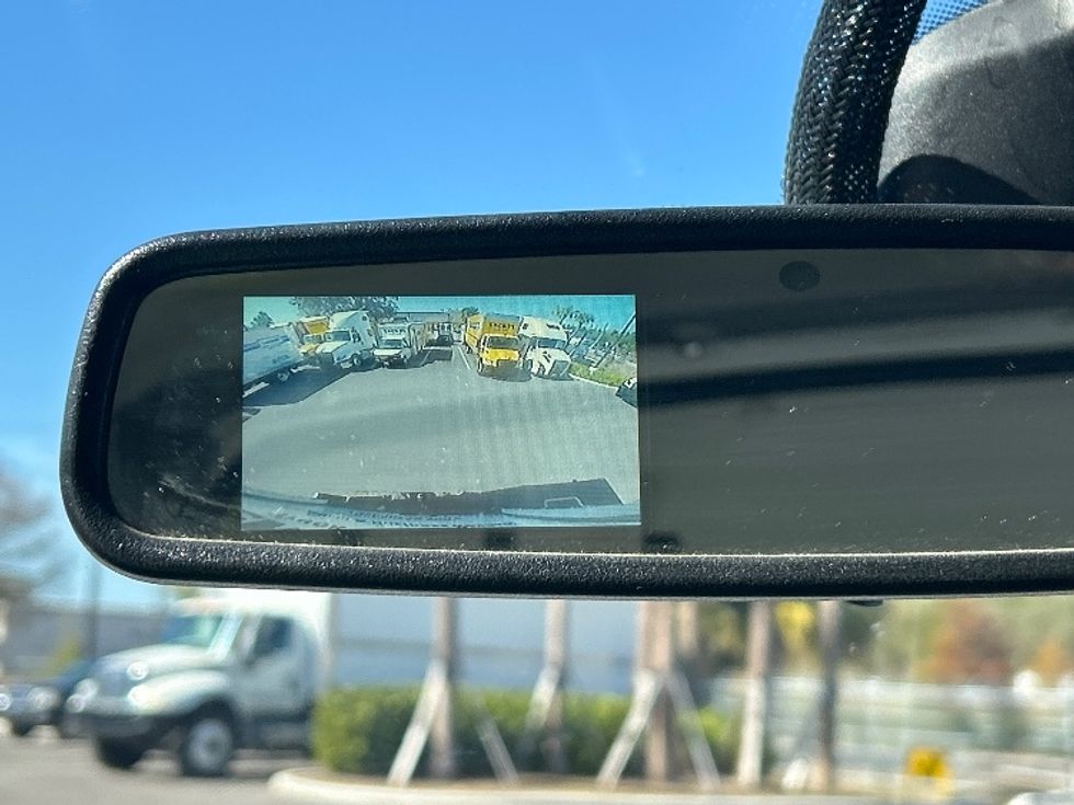 Light Duty Box Truck-Light and Medium Duty Trucks-Ford-2021-E350-Tampa-FL-90,352\n\t\tmiles-$ 31,000 - Image 26