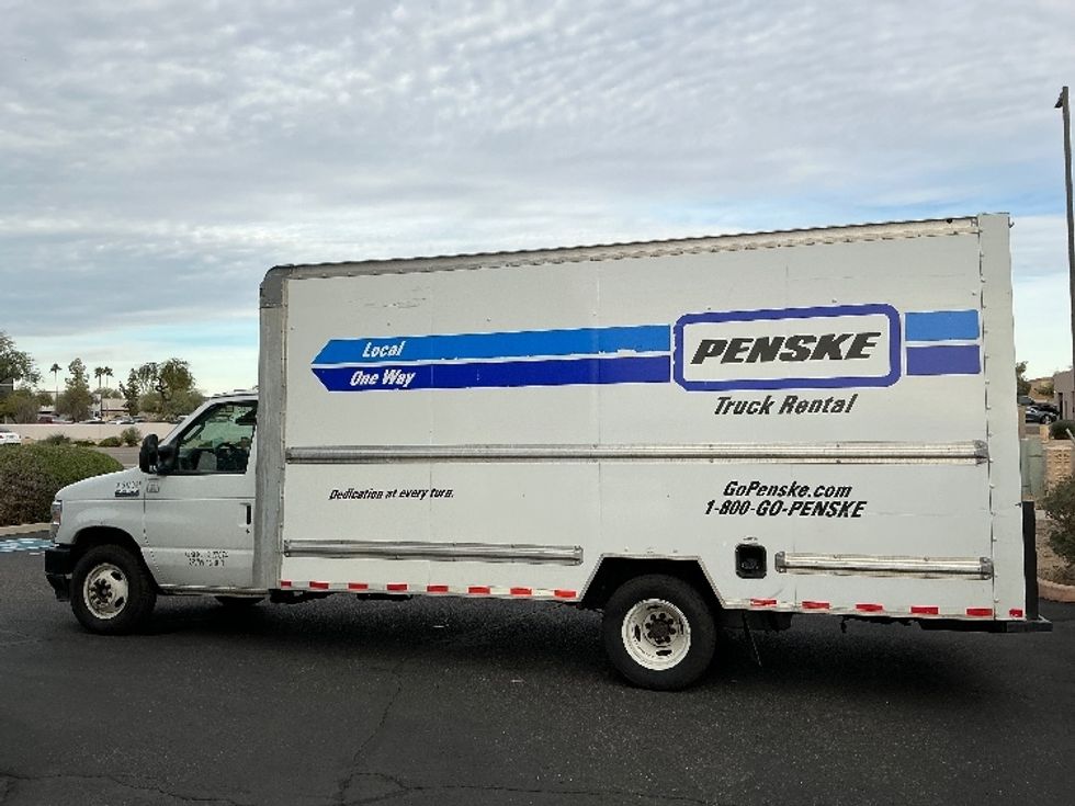 Light Duty Box Truck-Light and Medium Duty Trucks-Ford-2021-E350-Tempe-AZ-123,131\n\t\tmiles-$ 27,250 - Image 4