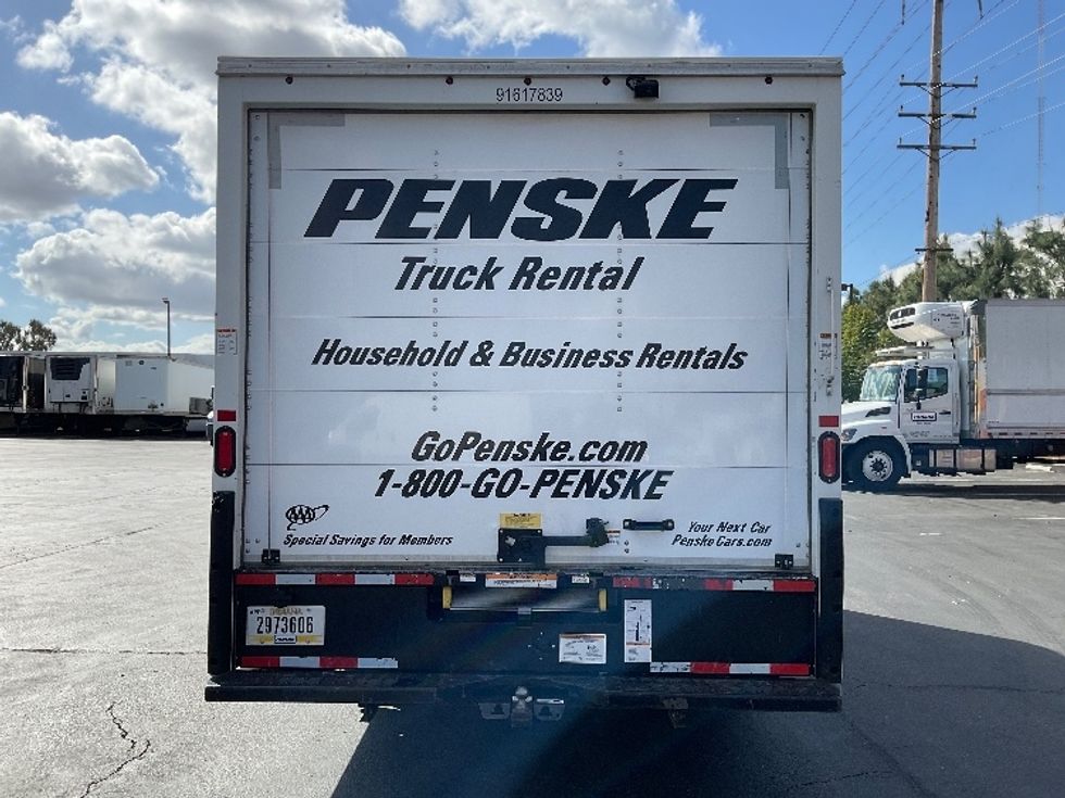 Light Duty Box Truck-Light and Medium Duty Trucks-Ford-2021-E350-Torrance-CA-82,852\n\t\tmiles-$ 31,750 - Image 7