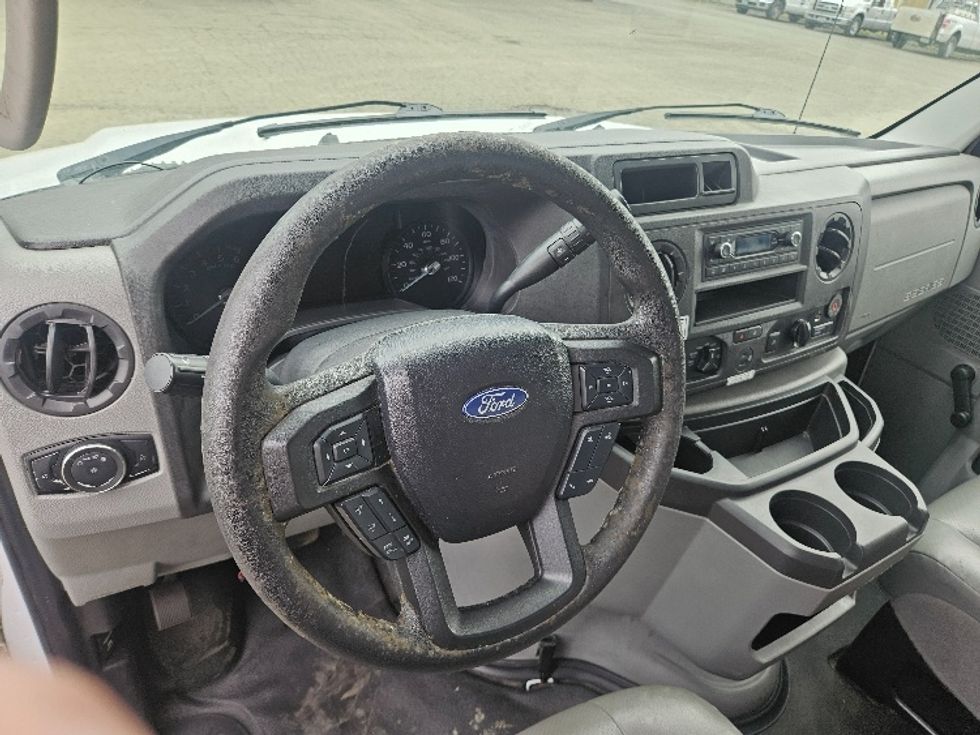 Light Duty Box Truck-Light and Medium Duty Trucks-Ford-2021-E350-Tumwater-WA-82,899\n\t\tmiles-$ 16,500 - Image 17