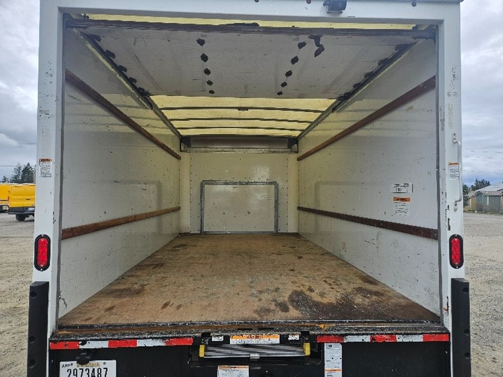 Light Duty Box Truck-Light and Medium Duty Trucks-Ford-2021-E350-Tumwater-WA-82,899\n\t\tmiles-$ 16,500 - Image 8