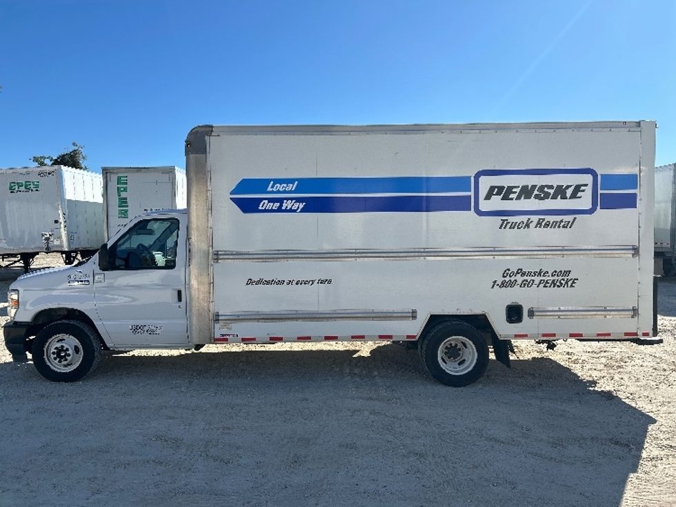 Light Duty Box Truck-Light and Medium Duty Trucks-Ford-2021-E350-Valdosta-GA-96,535\n\t\tmiles-$ 30,250 - Image 4