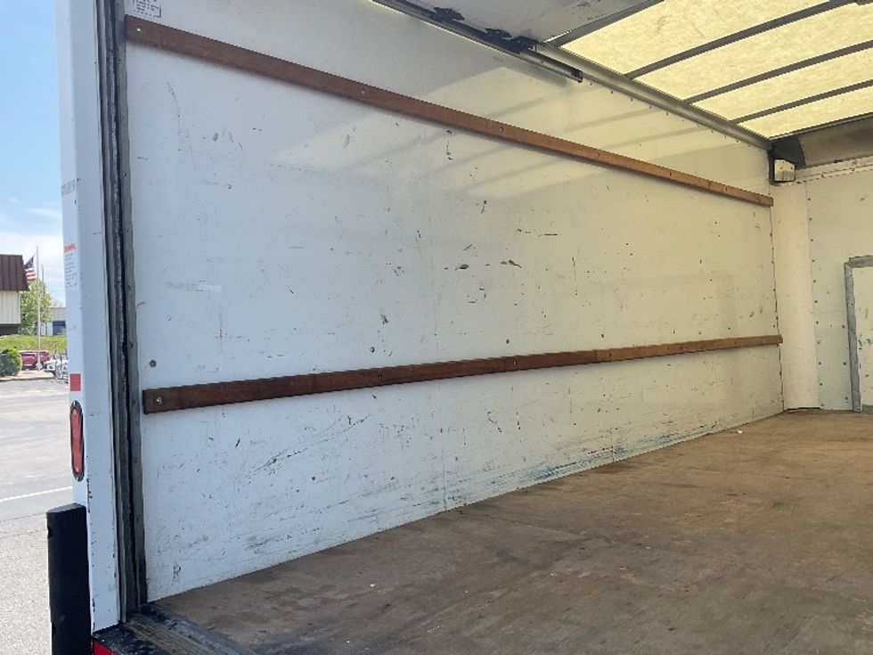 Light Duty Box Truck-Light and Medium Duty Trucks-Ford-2021-E350-Warren-MI-93,550\n\t\tmiles-$ 29,250 - Image 11