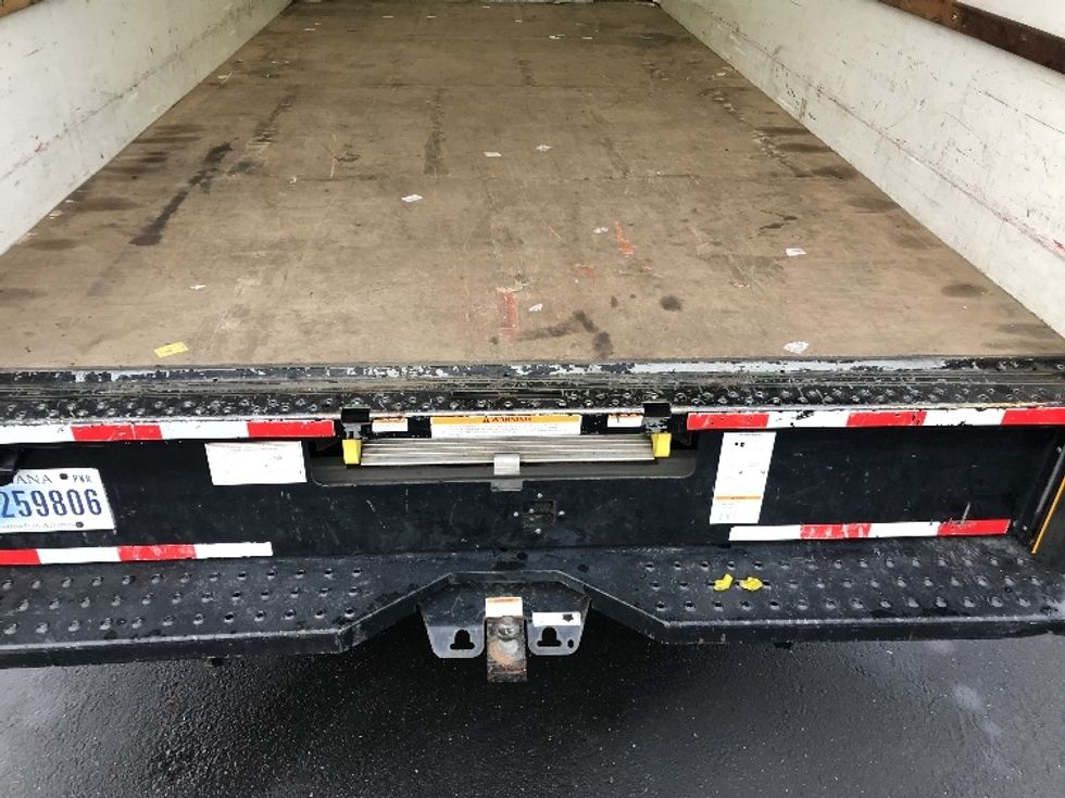 Light Duty Box Truck-Light and Medium Duty Trucks-Ford-2021-E350-West Sacramento-CA-83,267\n\t\tmiles-$ 36,750 - Image 10