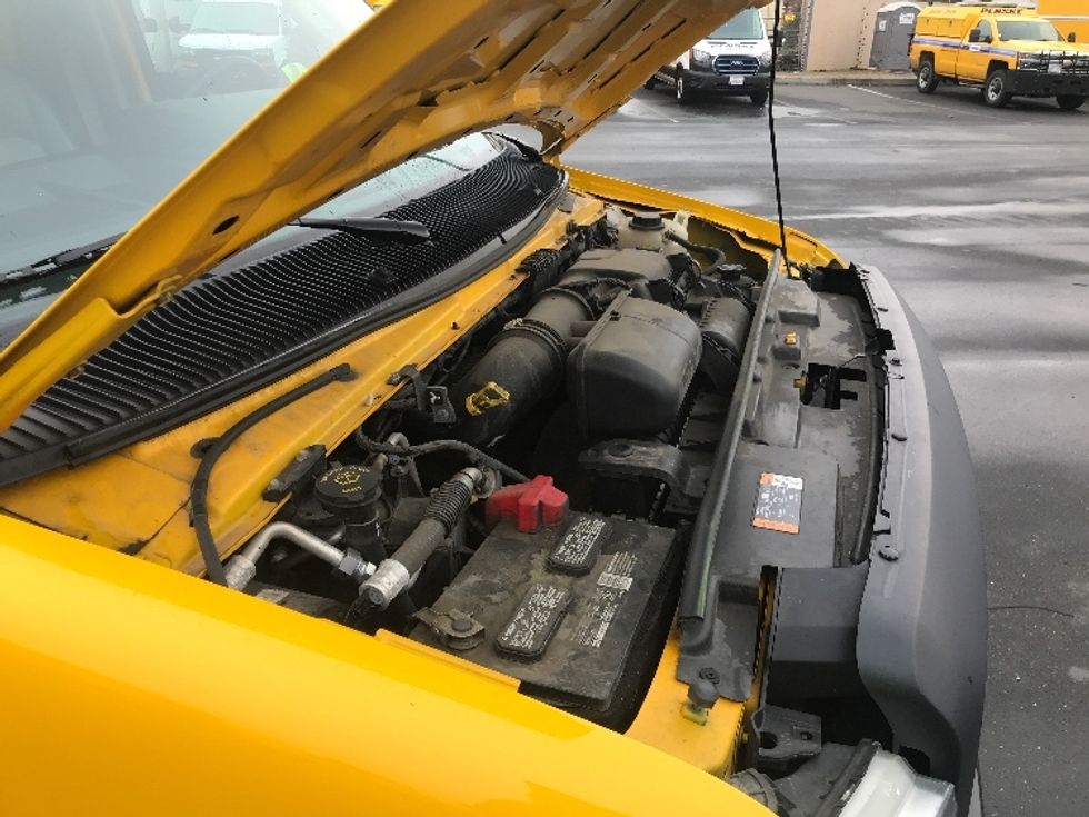 Light Duty Box Truck-Light and Medium Duty Trucks-Ford-2021-E350-West Sacramento-CA-83,267\n\t\tmiles-$ 36,750 - Image 23