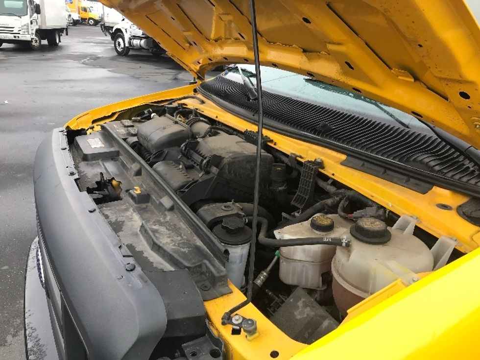 Light Duty Box Truck-Light and Medium Duty Trucks-Ford-2021-E350-West Sacramento-CA-83,267\n\t\tmiles-$ 36,750 - Image 24