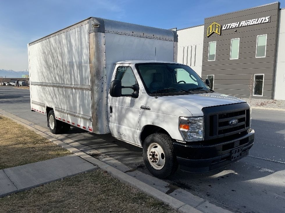 Light Duty Box Truck-Light and Medium Duty Trucks-Ford-2021-E350-West Valley City-UT-117,465\n\t\tmiles-$ 27,000 - Image 1