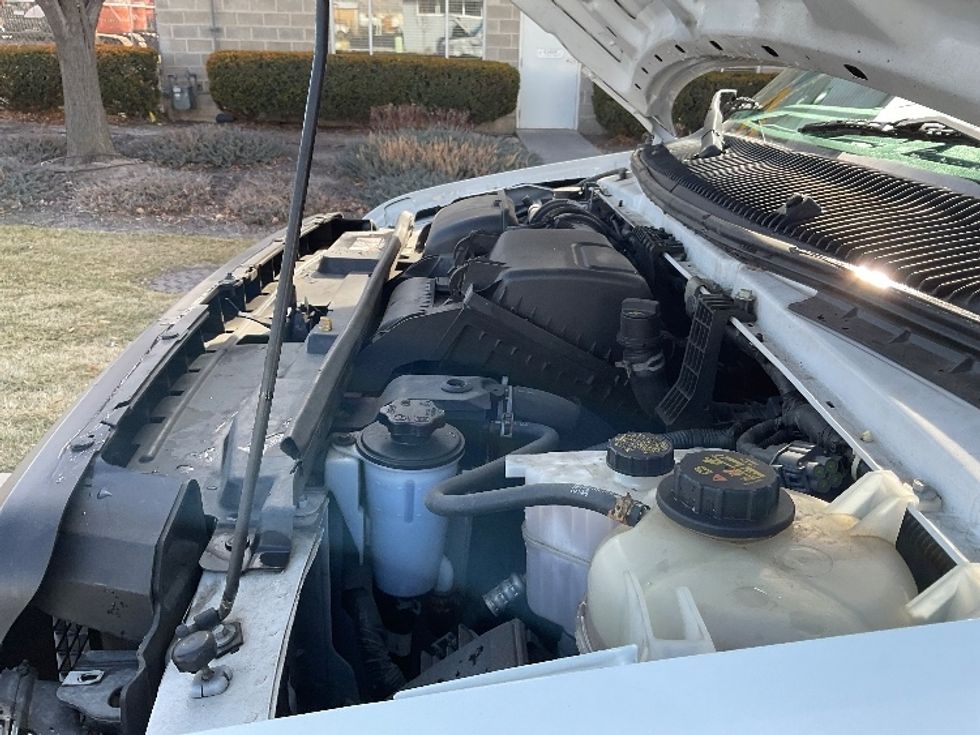 Light Duty Box Truck-Light and Medium Duty Trucks-Ford-2021-E350-West Valley City-UT-117,465\n\t\tmiles-$ 27,000 - Image 23