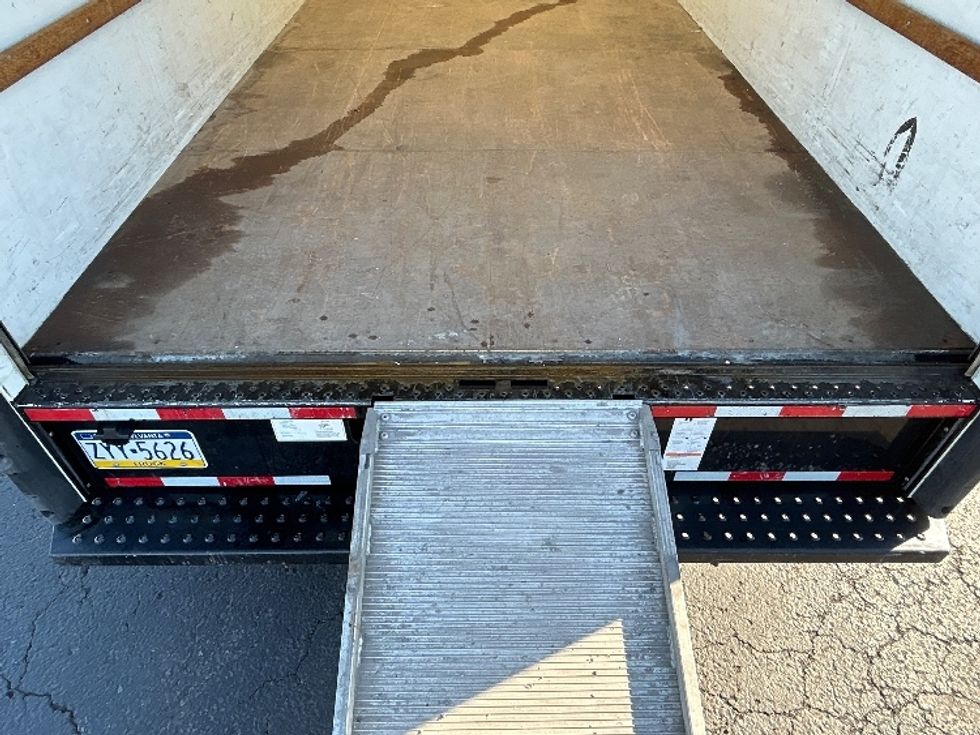 Light Duty Box Truck-Light and Medium Duty Trucks-Ford-2021-E350-White Deer-PA-94,108\n\t\tmiles-$ 28,250 - Image 10