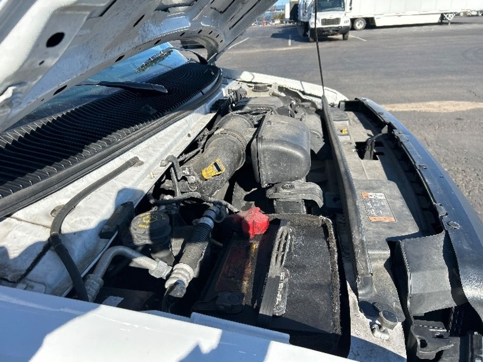 Light Duty Box Truck-Light and Medium Duty Trucks-Ford-2021-E350-White Deer-PA-94,108\n\t\tmiles-$ 28,250 - Image 23