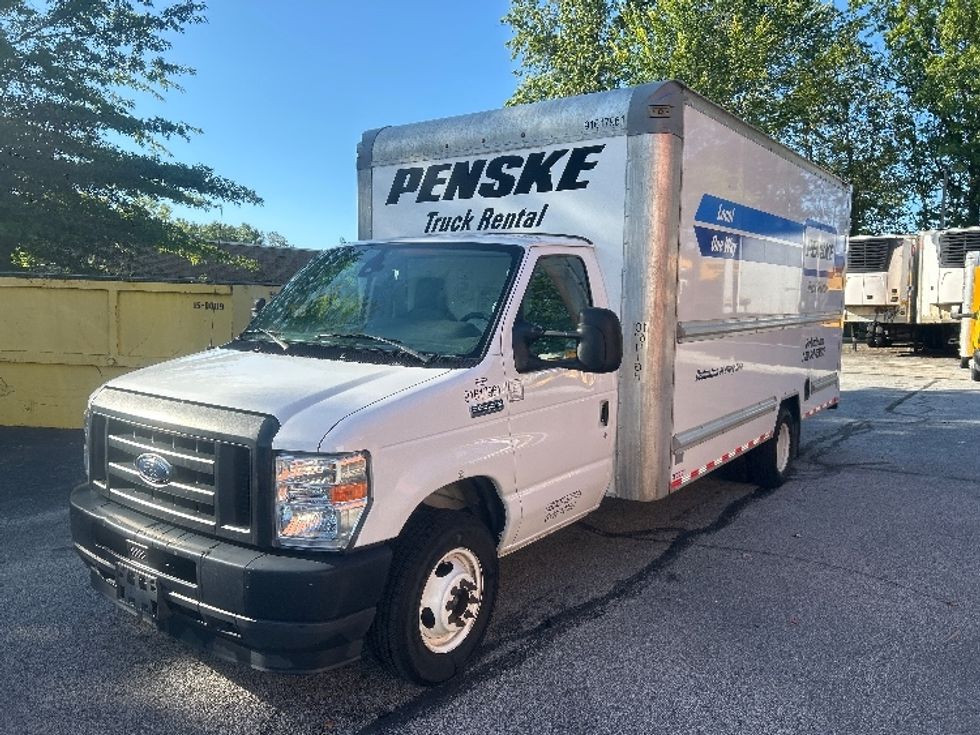 Light Duty Box Truck-Light and Medium Duty Trucks-Ford-2021-E350-Wickliffe-OH-103,287\n\t\tmiles-$ 27,750 - Image 3