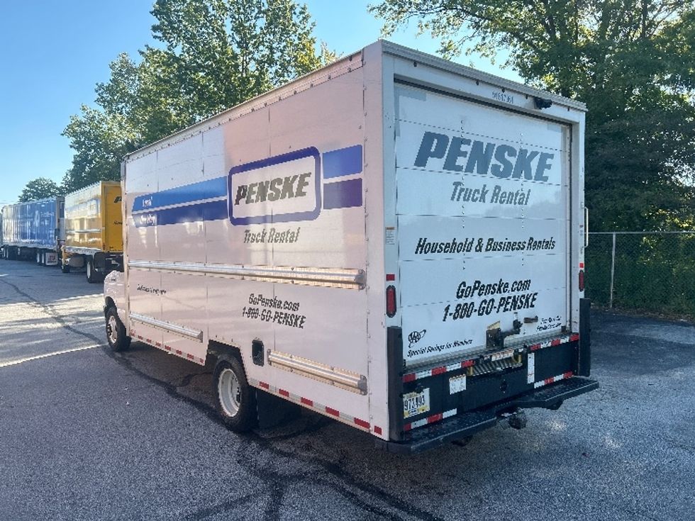 Light Duty Box Truck-Light and Medium Duty Trucks-Ford-2021-E350-Wickliffe-OH-103,287\n\t\tmiles-$ 27,750 - Image 5