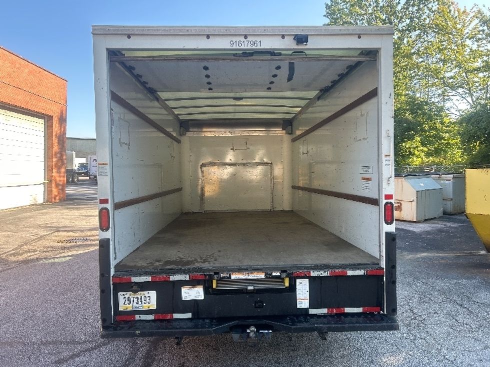 Light Duty Box Truck-Light and Medium Duty Trucks-Ford-2021-E350-Wickliffe-OH-103,287\n\t\tmiles-$ 27,750 - Image 7