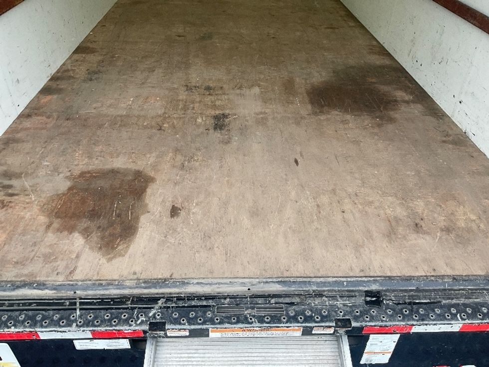 Light Duty Box Truck-Light and Medium Duty Trucks-Ford-2022-E350-Akron-OH-104,990\n\t\tmiles-$ 26,250 - Image 10