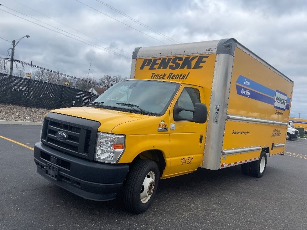 Light Duty Box Truck-Light and Medium Duty Trucks-Ford-2022-E350-Akron-OH-104,990\n\t\tmiles-$ 26,250 - Image 3