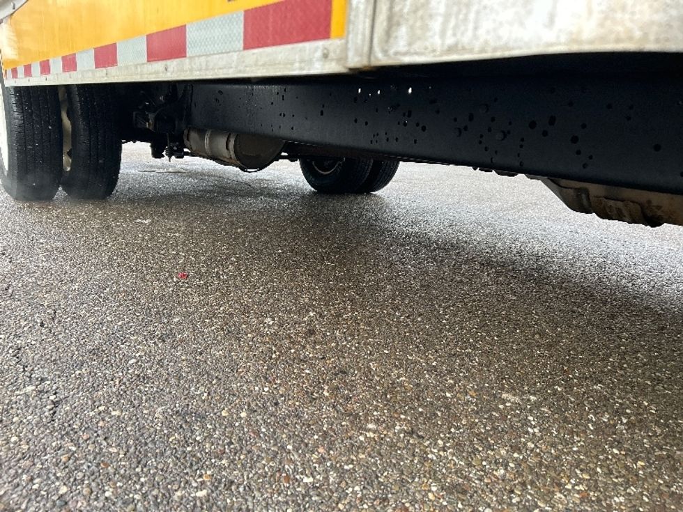 Light Duty Box Truck-Light and Medium Duty Trucks-Ford-2022-E350-Akron-OH-86,822\n\t\tmiles-$ 30,000 - Image 14