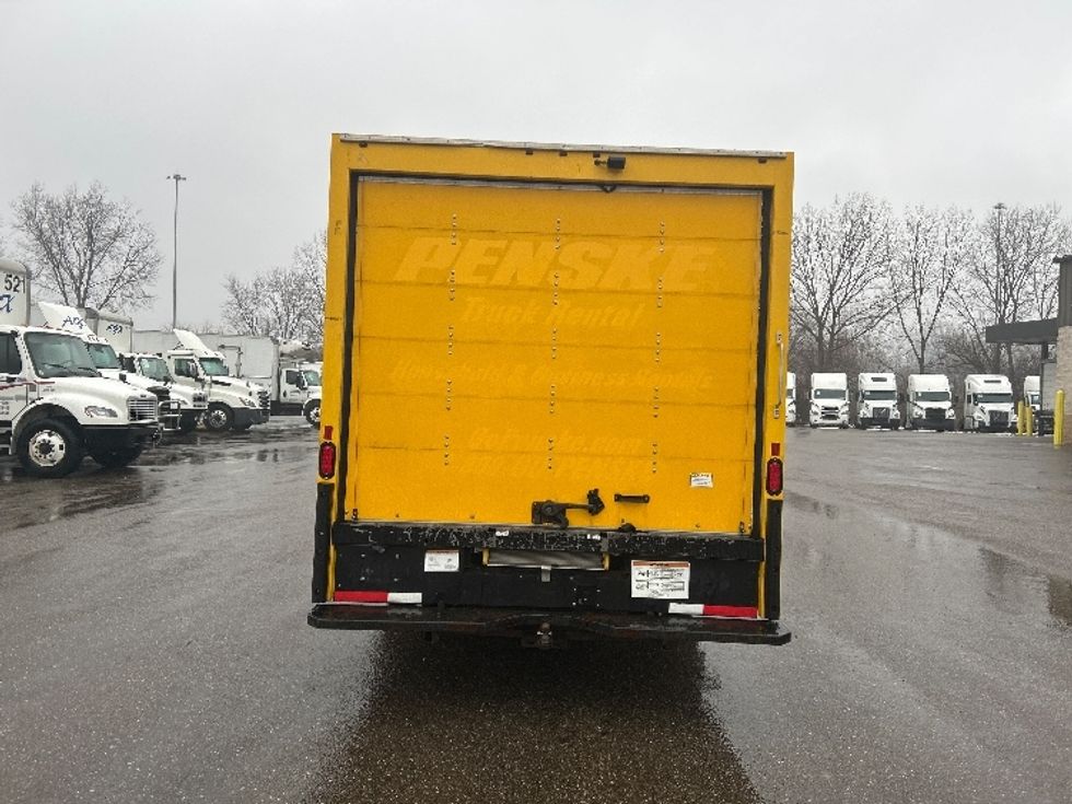 Light Duty Box Truck-Light and Medium Duty Trucks-Ford-2022-E350-Akron-OH-86,925\n\t\tmiles-$ 30,000 - Image 7