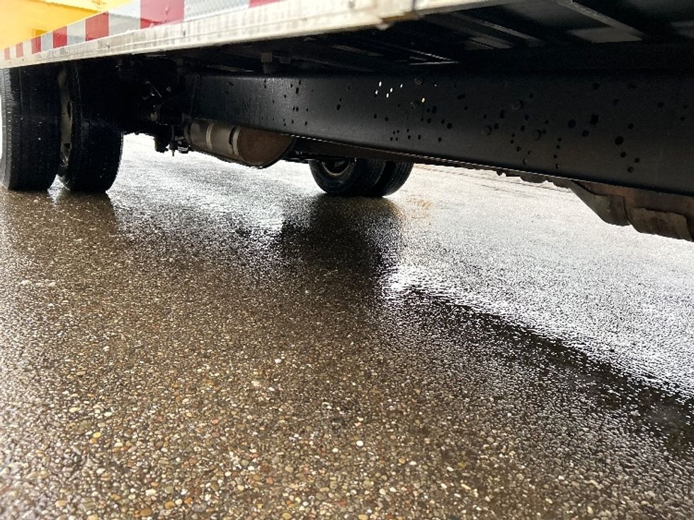 Light Duty Box Truck-Light and Medium Duty Trucks-Ford-2022-E350-Akron-OH-90,608\n\t\tmiles-$ 29,500 - Image 14