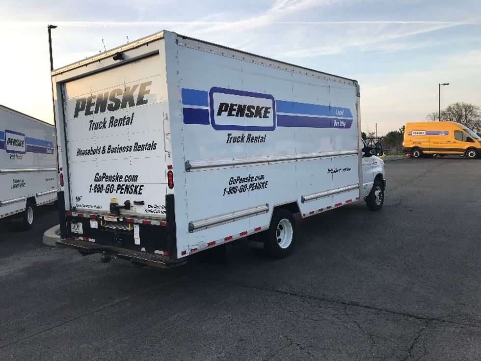 Light Duty Box Truck-Light and Medium Duty Trucks-Ford-2022-E350-Akron-OH-94,529\n\t\tmiles-$ 31,500 - Image 13