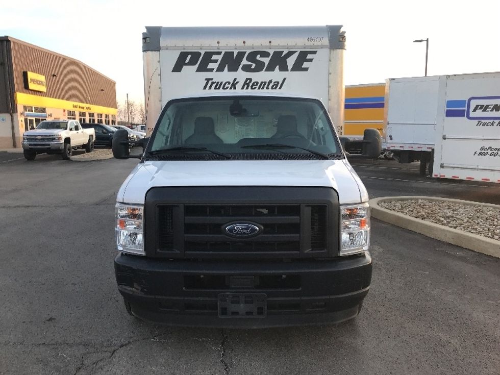 Light Duty Box Truck-Light and Medium Duty Trucks-Ford-2022-E350-Akron-OH-94,529\n\t\tmiles-$ 31,500 - Image 2