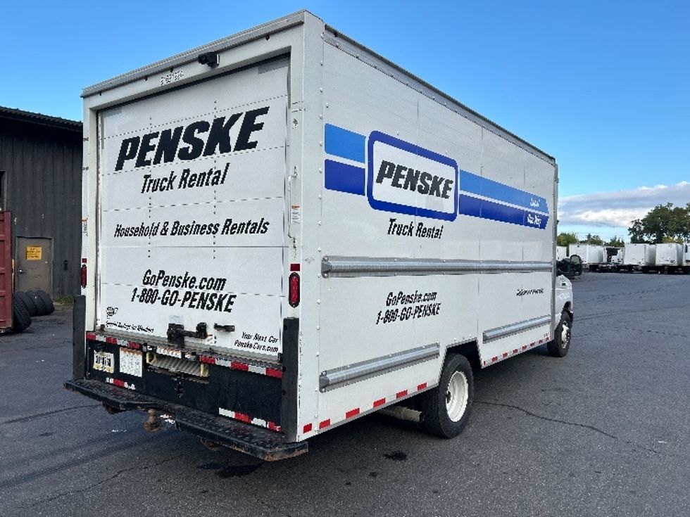 Light Duty Box Truck-Light and Medium Duty Trucks-Ford-2022-E350-Albany-NY-80,252\n\t\tmiles-$ 31,250 - Image 13