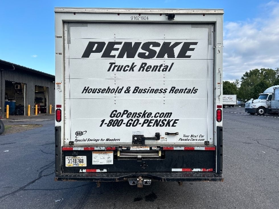 Light Duty Box Truck-Light and Medium Duty Trucks-Ford-2022-E350-Albany-NY-80,252\n\t\tmiles-$ 31,250 - Image 7