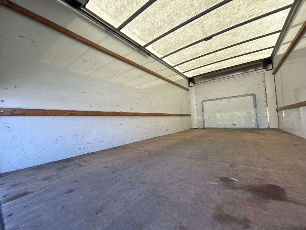 Light Duty Box Truck-Light and Medium Duty Trucks-Ford-2022-E350-Albany-NY-89,364\n\t\tmiles-$ 30,250 - Image 10